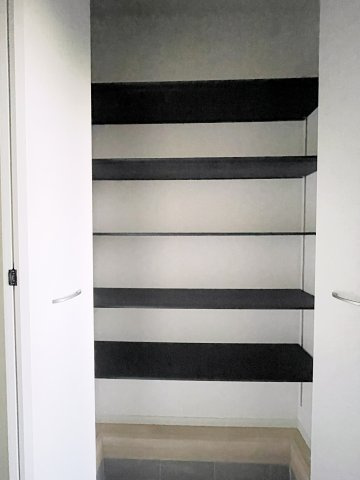 新築戸建・建売　郡山市大槻町字三角田　CRADLE GARDEN　全5棟の収納|可動棚付きなので物の大きさによって高さを変えられるので便利！