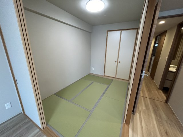 グランディレジデンス和歌山三木町の和室