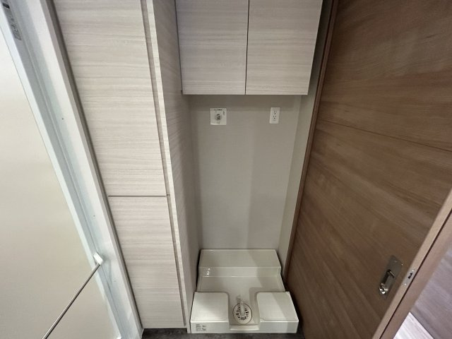 グランディレジデンス和歌山三木町のランドリースペース