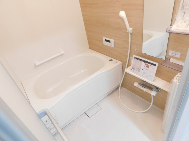 名古屋市南区豊田３丁目の中古マンションの浴室|◇浴室◇　　お風呂新品　追い焚き機能付・オートバス　（２０２５年７月リフォーム済）