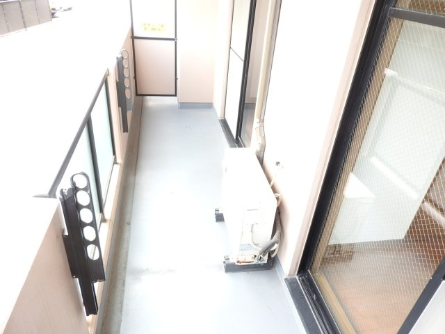 アーブルセゾンのバルコニー