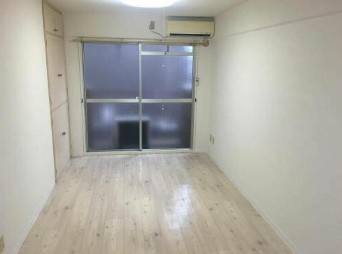 【洋室】 | メゾン・ド・バルセル