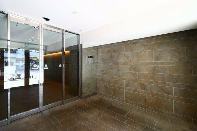 ＰＲＥＭＩＵＭ　ＣＵＢＥ　Ｇ　上野のロビー