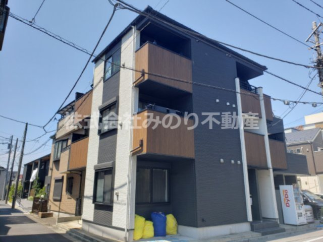 ルネコート新小岩参番館の外観