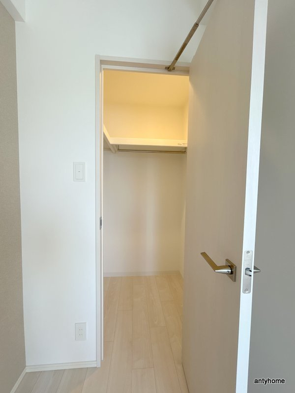 スプランディッドライズ新大阪ノース　仲介手数料無料の収納