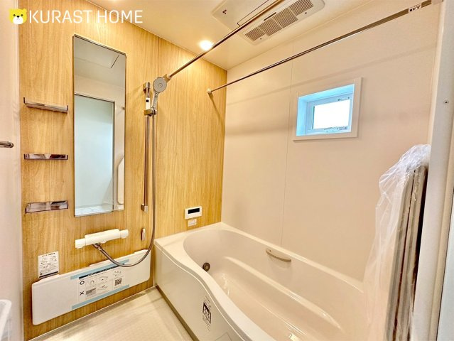 京都市西京区上桂御正町　新築戸建の浴室