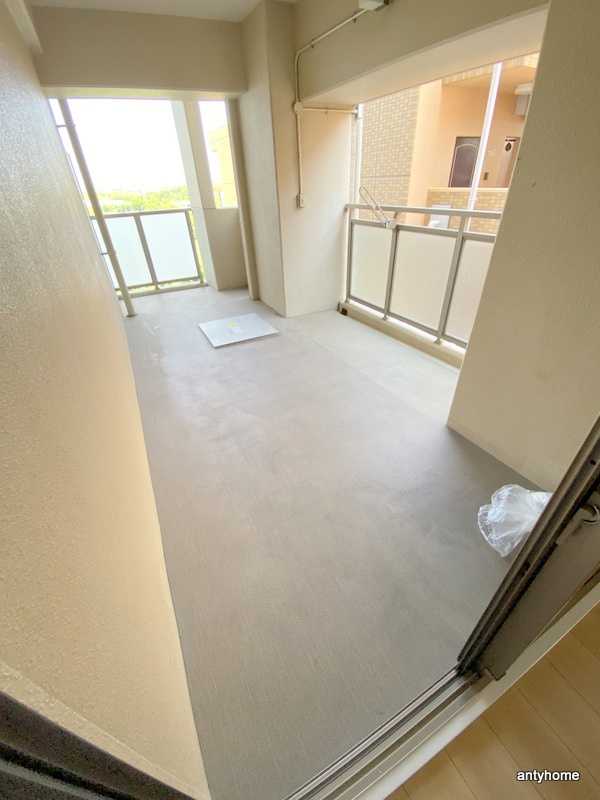 BROU上町台　仲介手数料無料のバルコニー