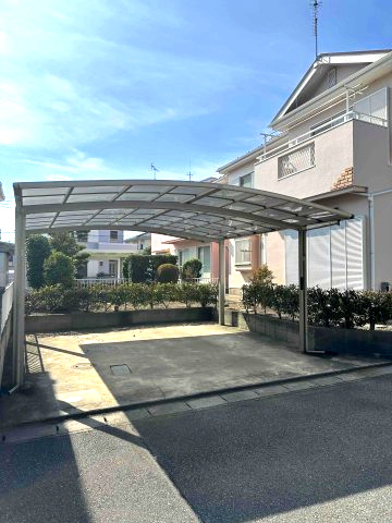 佐波郡玉村町大字下之宮　中古1080の駐車場