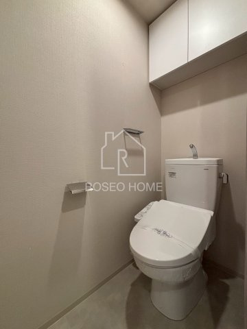 プレディアコート本町のトイレ|同マンション別部屋：参考写真