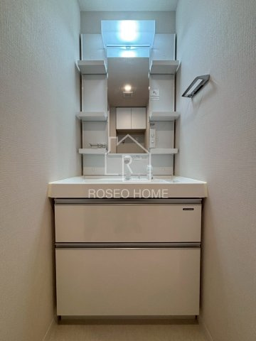 プレディアコート本町の洗面所|同マンション別部屋：参考写真