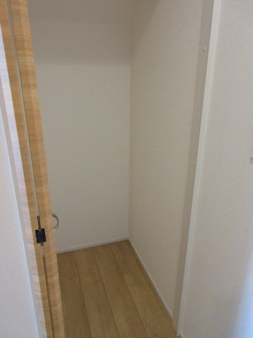 【仲介手数料無料】新築戸建　深谷市東方町4-18-3（全1棟）の前面道路含む現地写真