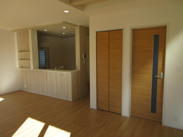 【仲介手数料無料】新築戸建　深谷市東方町4-18-3（全1棟）の前面道路含む現地写真