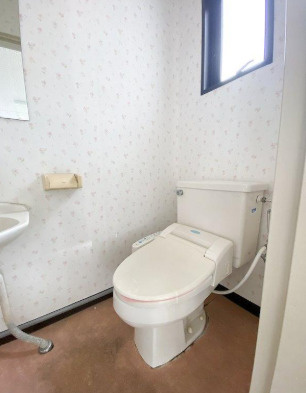 栗東市小柿６丁目の店舗事務所のトイレ