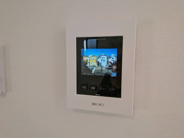 八王子市　子安町　新築一戸建て　２期のセキュリティ|～TVモニター付インターホン　訪問者の確認に便利です～