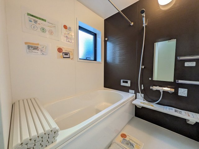 八王子市　子安町　新築一戸建て　２期の浴室|～のびのびくつろげるバスルーム　１日の締めくくりに癒やしのバスタイムを～