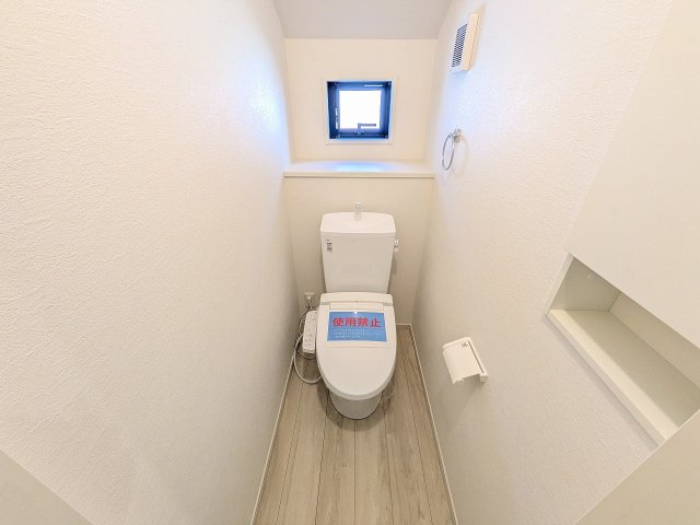 八王子市　子安町　新築一戸建て　２期のトイレ|～暖房温水洗浄機能付きトイレ　冬場は特に嬉しい機能ですね～