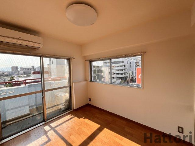 スカイフィールド豊中の居間・リビング