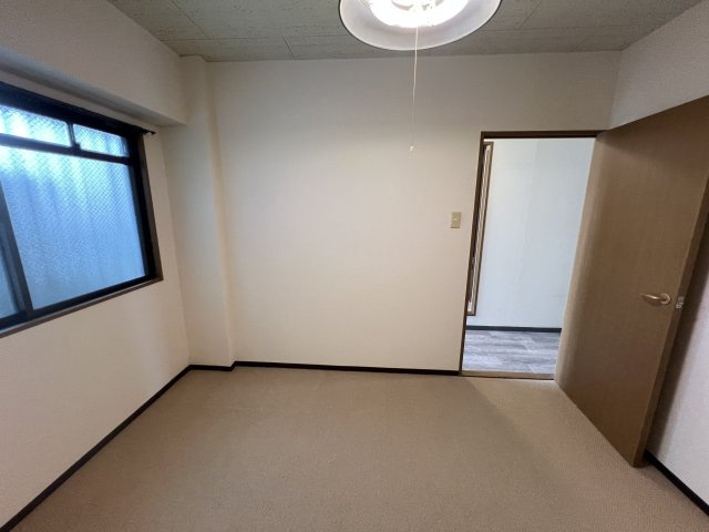 北園パークマンションの洋室