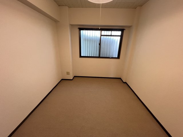 北園パークマンションの洋室