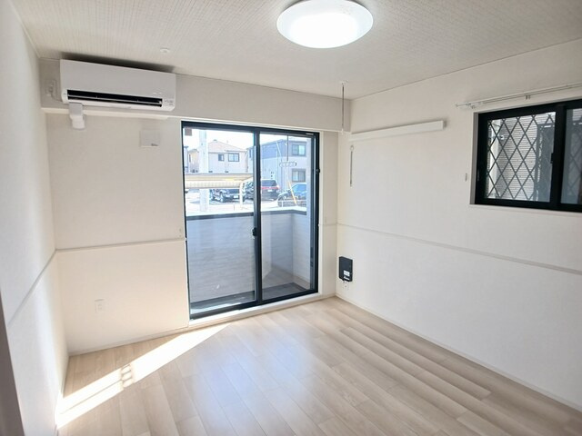 オフショアⅢの居間・リビング|その他