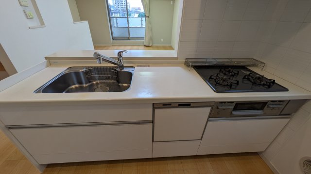 池上４１１７戸建のキッチン