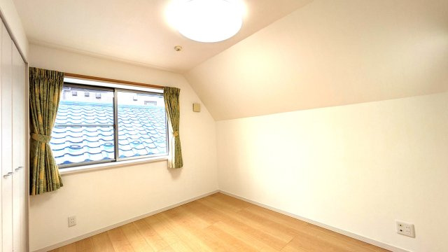 池上４１１７戸建の洋室