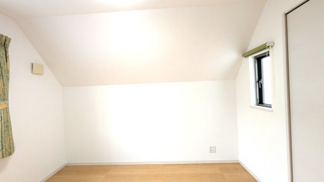 池上４１１７戸建の洋室