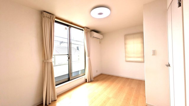 池上４１１７戸建の洋室