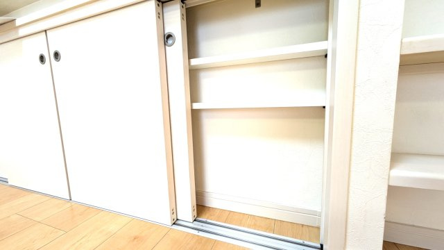 池上４１１７戸建の収納