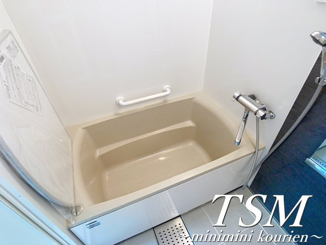 香里カーサヒルの浴室