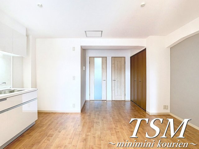 香里カーサヒルの居間・リビング