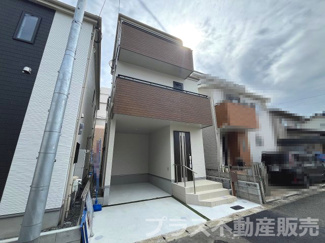 【外観】 | 現地写真。プラス不動産販売なら、現場の全ての棟をまとめてご見学頂けます。