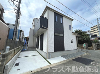 【外観】 | 完成しました。物件内部もご見学頂けます。プラス不動産販売にお任せ下さい。