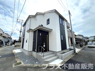 【外観】 | 現地写真。同じ物件を見るなら、プラス不動産販売にお任せ下さい。