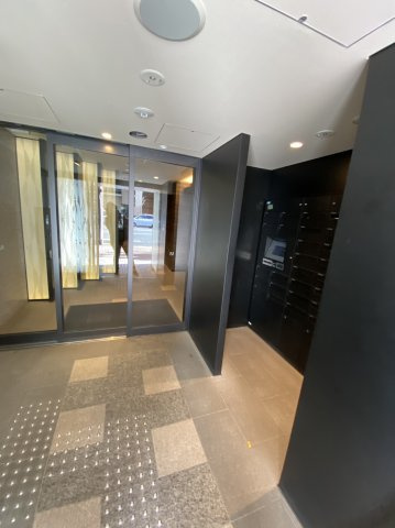 プラネスーペリア京都四条河原町のエントランス