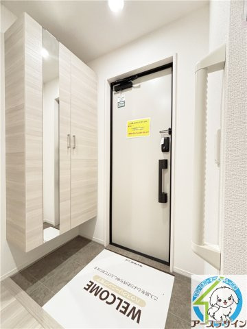 D-room沢野南の玄関