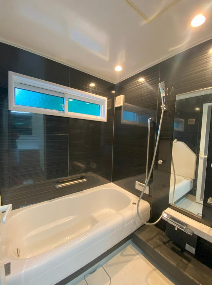 横浜市緑区鴨居町 中古戸建て【仲介手数料無料】の浴室