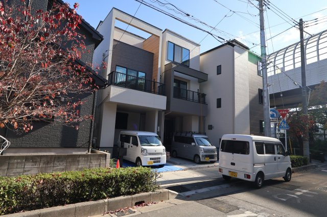 《仲介手数料無料》南区文蔵４丁目13-8(No.1)新築一戸建てメルディアの外観|撮影日 2025年11月20日 11:00 晴れ