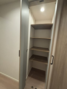 【収納】ディオ・フェルティ丹波橋左芳館 