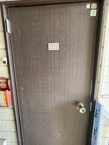 ファミールHIRO Bの玄関