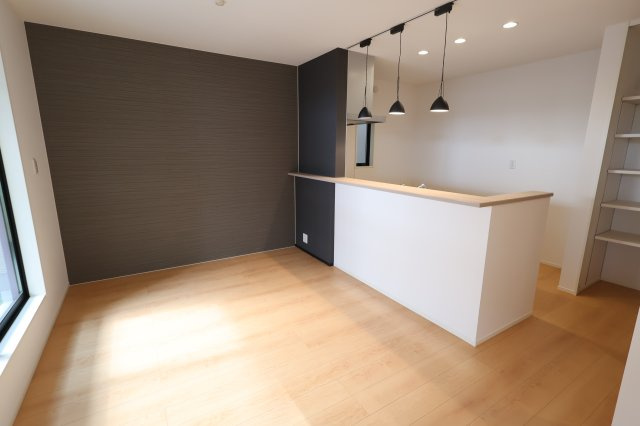 《仲介手数料無料》南区文蔵４丁目13-8新築一戸建てメルディア