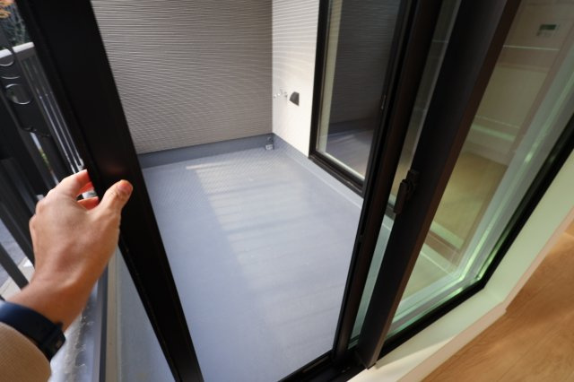 《仲介手数料無料》南区文蔵４丁目13-8新築一戸建てメルディアのバルコニー|撮影日 2025年11月20日 11:00 晴れ