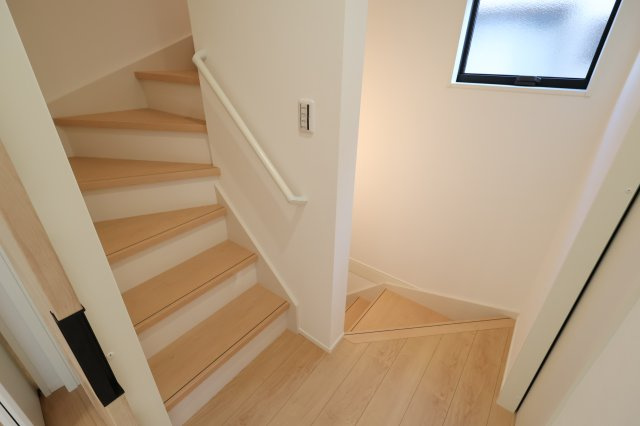 《仲介手数料無料》南区文蔵４丁目13-8新築一戸建てメルディアの内装|撮影日 2025年11月20日 11:00 晴れ