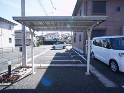 【その他共用部分】 | レジデンス・ノヴァＣ | 屋根付きの駐輪場が付いています♪