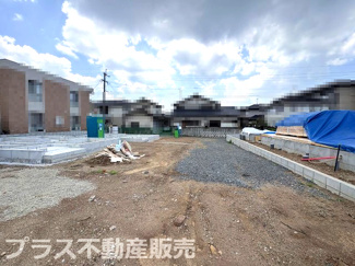 【外観】 | 現地写真。プラス不動産販売なら、現場の全ての棟をまとめてご見学頂けます。