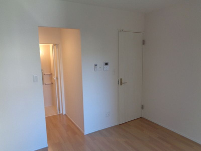 【居間・リビング】 | グロワール西浦和 | 別部屋参考写真となります