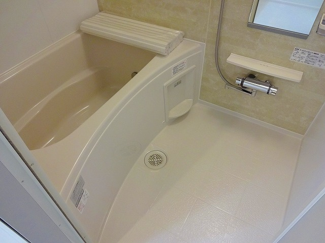 フェリーチェ・２の浴室