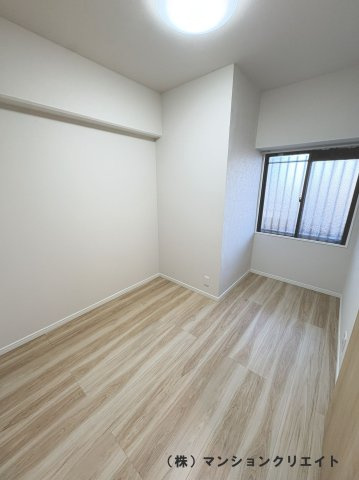 ダイアパレス西別院の洋室|洋室4.3帖