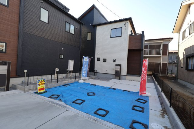 《仲介手数料無料》岩槻区上里１丁目4-18(2号棟)新築一戸建てブルーミングガーデン