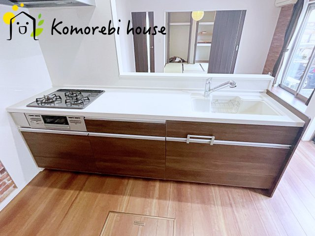 上尾市大字西門前　中古一戸建てのキッチン|きれいなキッチンです